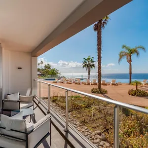 Apartment Cu - Sea View - 3 Pools - Ac - Free Park - Free Gym, Funchal (Madeira)