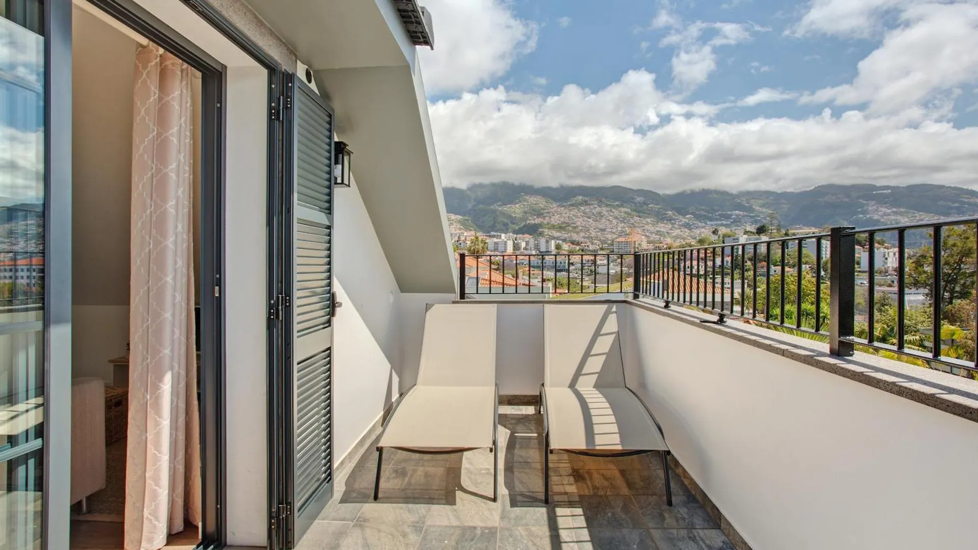 Vila Francisco Funchal  0*, Funchal (Madeira) Portugalsko